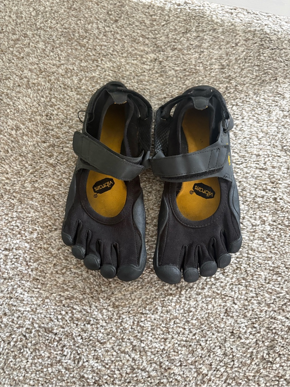 Vibram Black Five-Toe Adventure Shoes